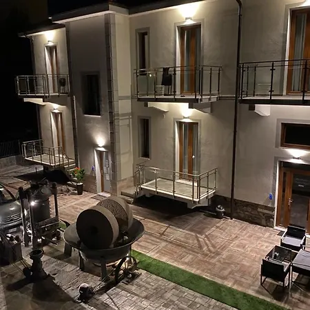 בית הארחה Millstone House 4*