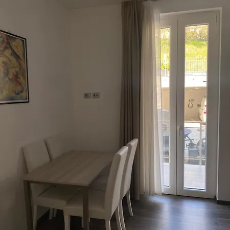 Millstone House לה ספציה