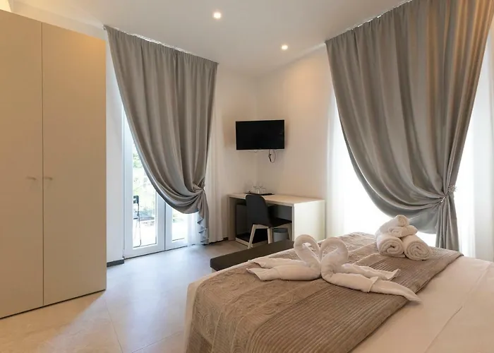 Millstone House 4* La Spezia